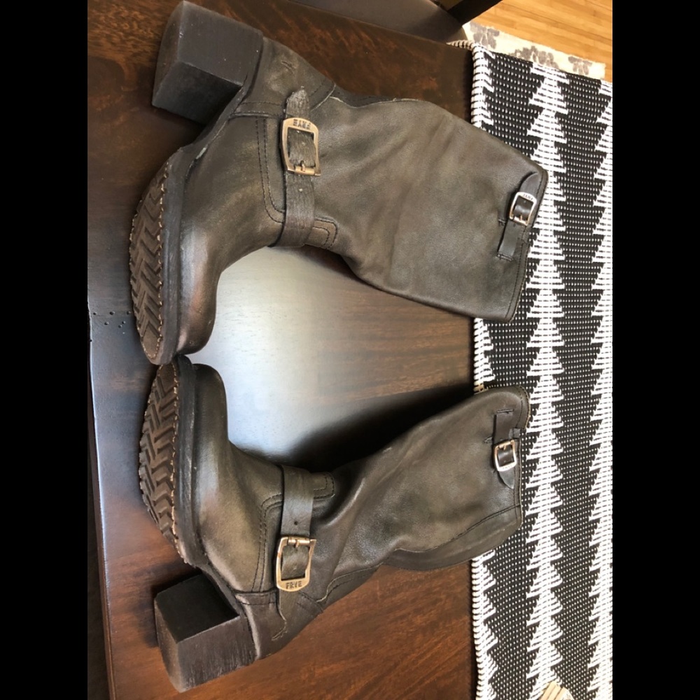 Frye VERA SLOUCH black leather boots - size 6